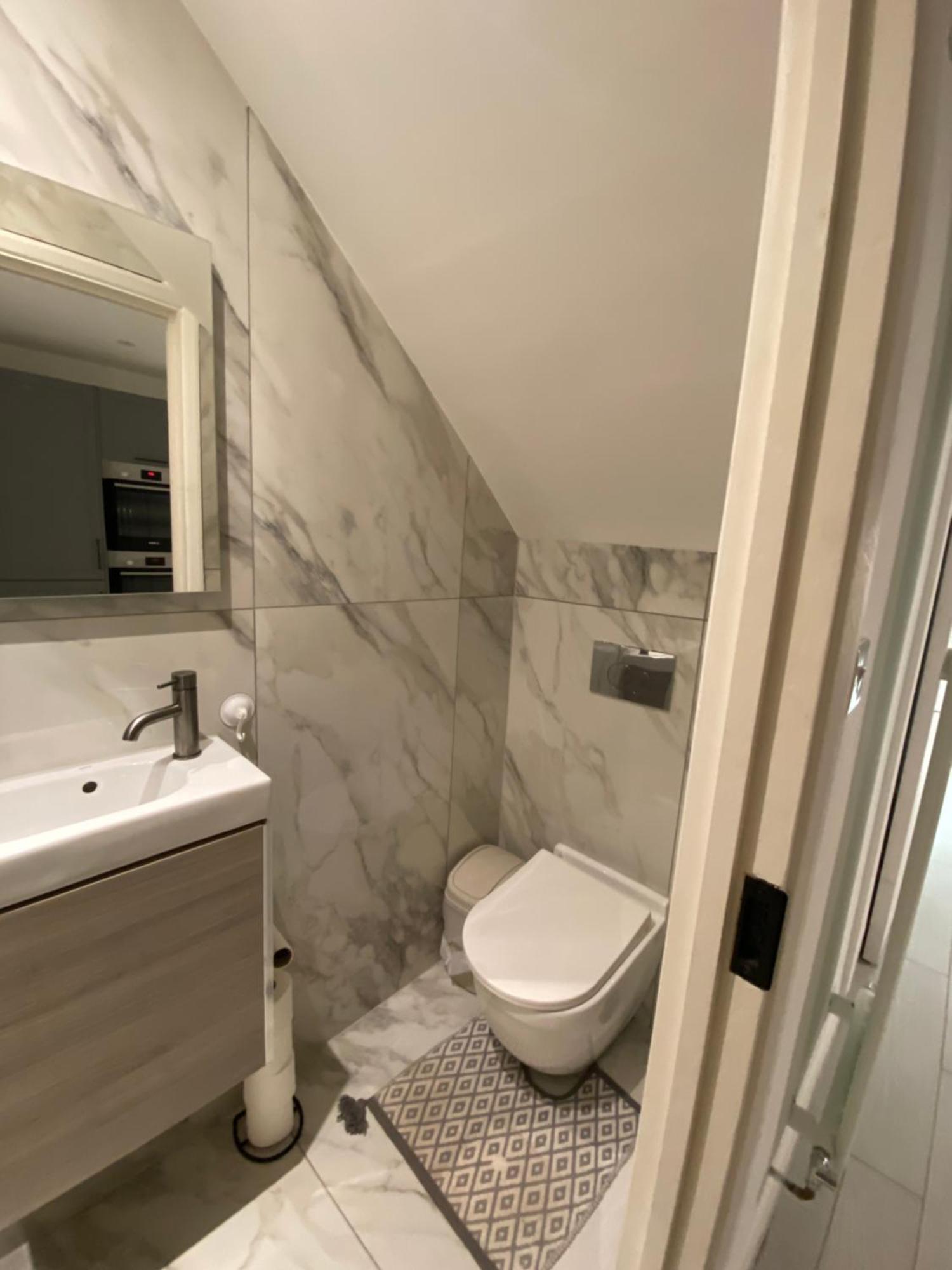 The Bay Apartment Edgware Eksteriør billede
