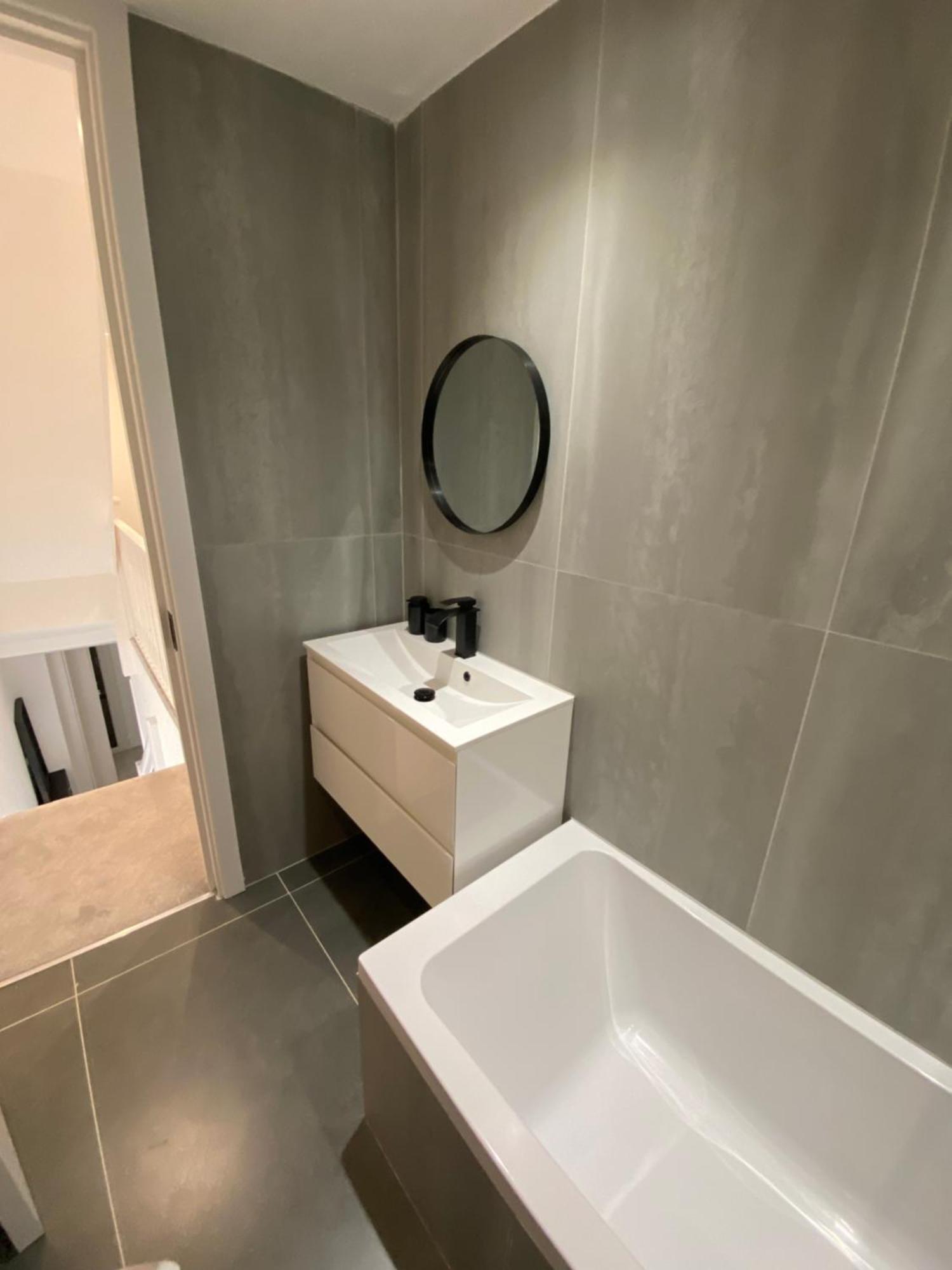The Bay Apartment Edgware Eksteriør billede